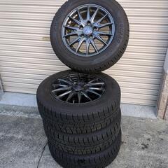 スタッドレスタイヤ4本セット　195/65-15