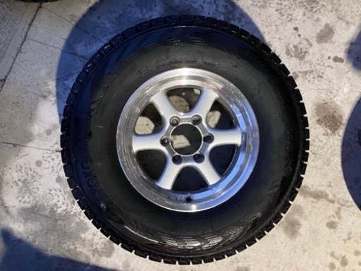 スタッドレスタイヤ 275⁄70R16 アルミホイール 16-8j スタッドレス 275 