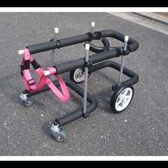 小型犬用車いす4輪タイプ｜歩犬舎