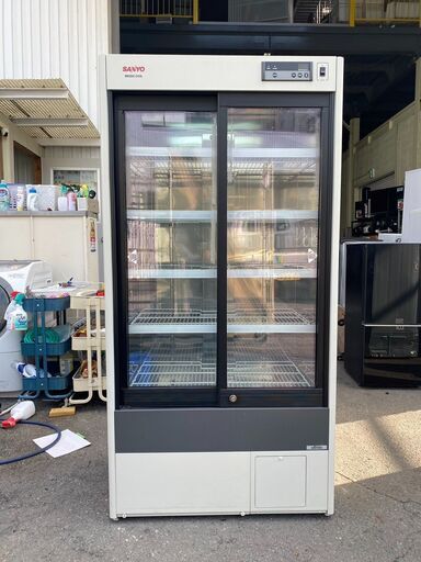 お値下げ中‼大阪⭐️エコマックス♻️大阪市内配送可能‼「T386」薬用冷蔵ショーケース MPR-514 SANYO MEDICOOL