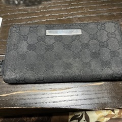 【ネット決済・配送可】GUCCI財布