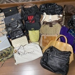 ブランドバッグ（LOUIS VUITTON/GUCCI/PRAD...