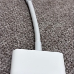 Apple Lightning 正規品　ほぼ未使用