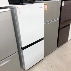 安心の1年間保証付き!! 2ドア冷蔵庫 Hisense 2023年製 135L