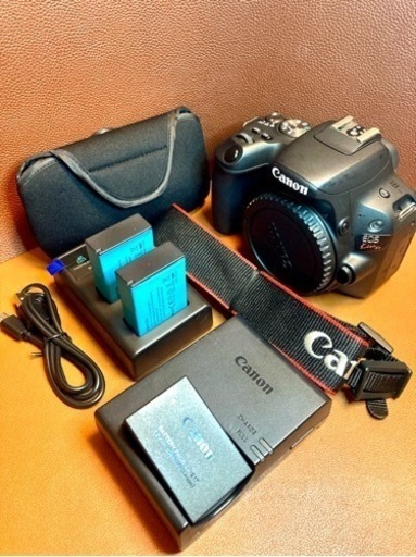 Canon EOSkiss X9本体 純正バッテリー2+予備バッテリー2個