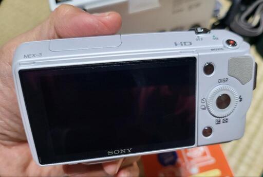 ーー美品 SONY NEX-3 レンズ2本、ストロボ APS-Cサイズ直ぐに可能