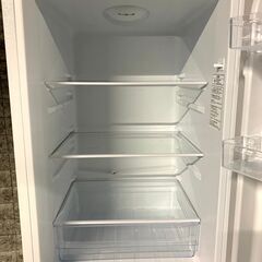 3か月保証付き★冷蔵庫★ハイセンス★2022年★175L★HR-D1701W★R-191