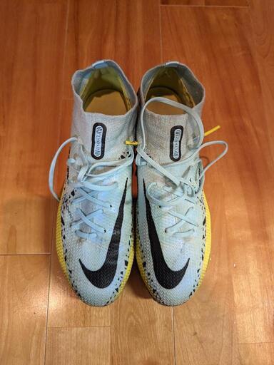 NIKEファントムgt2　FG　27.5cm