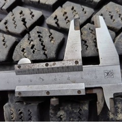 ヨコハマ　ジオランダー　スタッドレス　タイヤ