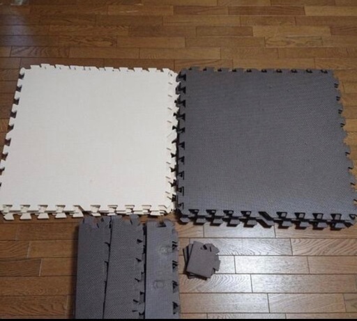 急募❗️2月末まで‼️ジョイントマット大容量12枚セット　フロアマット 防音シート