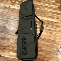 SALOMON  スノーボードケース　バッグ（Mサイズ：160cm）