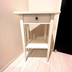 IKEA   HEMNES (へムネス) サイドテーブル　定価1...