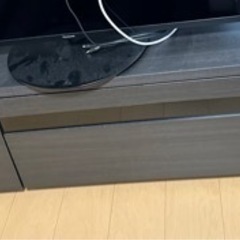 大容量収納可能ブラックテレビ台　