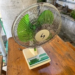 昭和レトロ、サンヨー扇風機　1000円