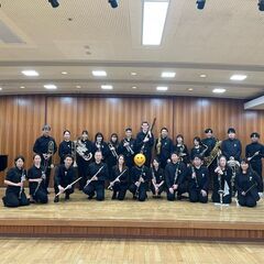 Come join our wind ensemble! 英語で...