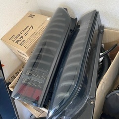 ハイエース6型 ベッドキット&テールランプ(黒)