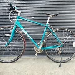 人気モデル◆クロスバイク★GIANT ESCAPE R3☆変速3×8速☆グリーン系★Mサイズ