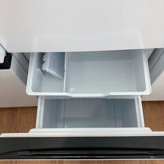 ﾊｲｾﾝｽ　2ﾄﾞｱ冷蔵庫　HG-1365