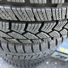 スタッドレス⁉️215ー45R 17❗️