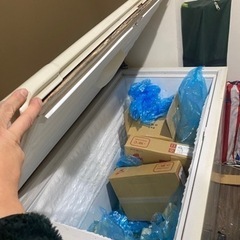 閉店に伴い出品　冷凍ストッカー2台