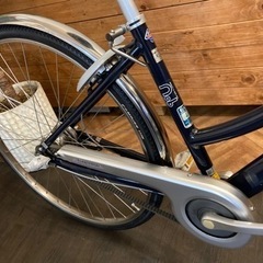 年末セール！防犯登録料　無料！【ブリヂストン　アルベルト！一発2錠の鍵・後輪タイヤ・後輪チューブ新品！】内装3段　27インチ自転車　ネイビーブラック