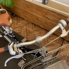 年末セール！防犯登録料　無料！【ブリヂストン　アルベルト！一発2錠の鍵・後輪タイヤ・後輪チューブ新品！】内装3段　27インチ自転車　ネイビーブラック