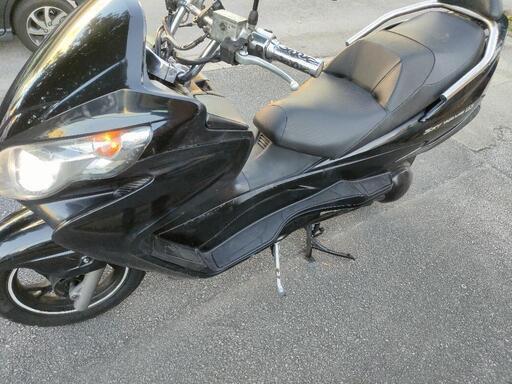 SUZUKI　スカイウェーブ250　\nCJ46 タイプSS　　色　黒