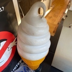 店舗　ソフトクリーム看板　電飾