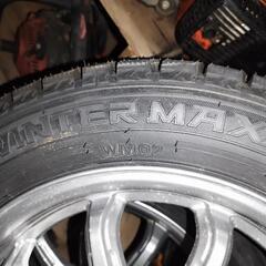 軽自動車にホイール付きスタッドレス