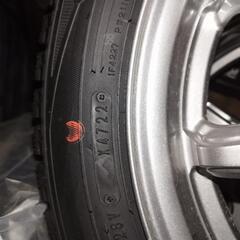 軽自動車にホイール付きスタッドレス