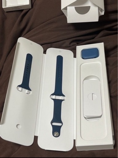 今日の夜には削除予定です。Apple Watch Series 7 GPSモデル 41mm 使用二回の美品