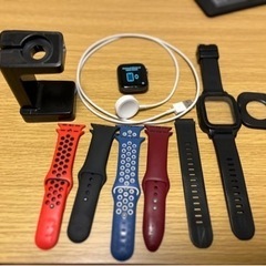 apple watch ~series4~ 44mm ベルト多数お付けします