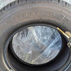 新品同様のバリ溝！　13インチ夏タイヤ。