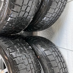 205/60R16 ダンロップ スタッドレス 114.3 アルミホイール ノア