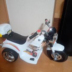 子供のバイクの乗り物🏍