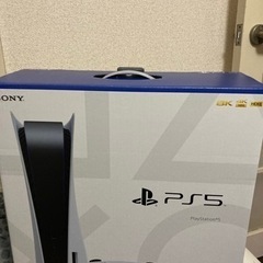 ps5の箱。本体のみを買って箱に入れれば安くすみます。