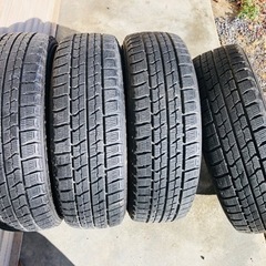 冬タイヤ 185/60R15 PCD114.3アルミ付深溝スタッドレス4本組