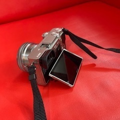 お話し中 SONY α6000 ミラーレス一眼 大掃除の断捨離中