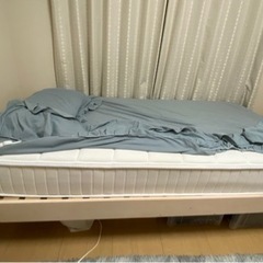 【500円】ベッド　シングルベッドフレーム　取りに来てくれる方優先