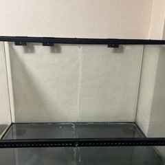 【中古】爬虫類用ゲージ900×450×600(受け渡し者決まりました)