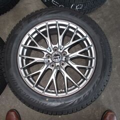 18インチスタッドレスタイヤ４本