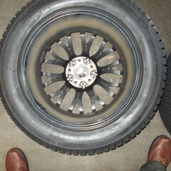 18インチスタッドレスタイヤ４本