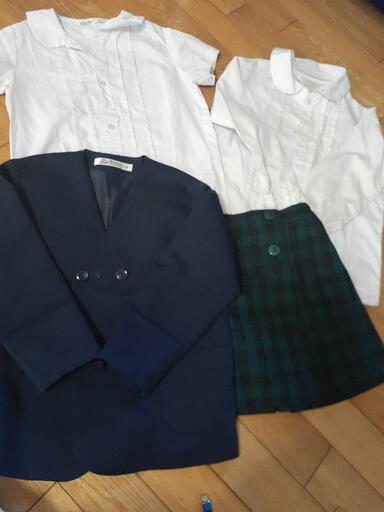 アンファンの制服