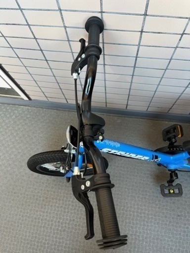 ストライダー14X STRIDER 14X ブルー キックスタンド付