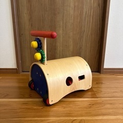 【おもちゃ】エドインターの木製手押し車