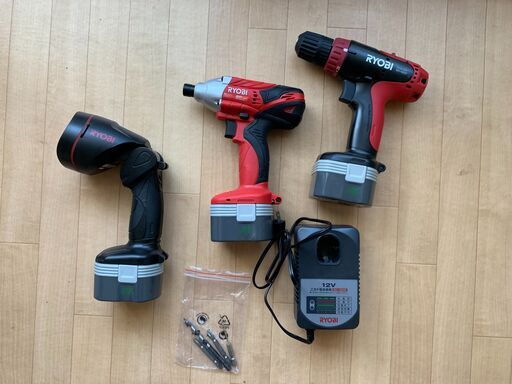 【電動工具・RYOBI】 充電式インパクト・電動ドライバー・充電式ライト