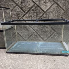 取引中【セット】90cm水槽×３　60cm水槽×１　おまけ（45cm水槽×１（底面割れあり））