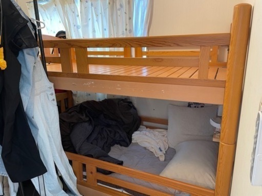 木造2段ベッド