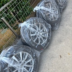 ※※値下げ※※期間限定※※【山残あり】16インチホイール付スタッドレス