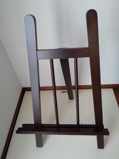 イーゼル（Easel）画架